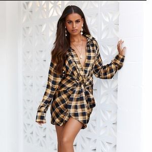 LIONESS HEY YOU SHIRT DRESS YELLOW CHECK(SOLD)